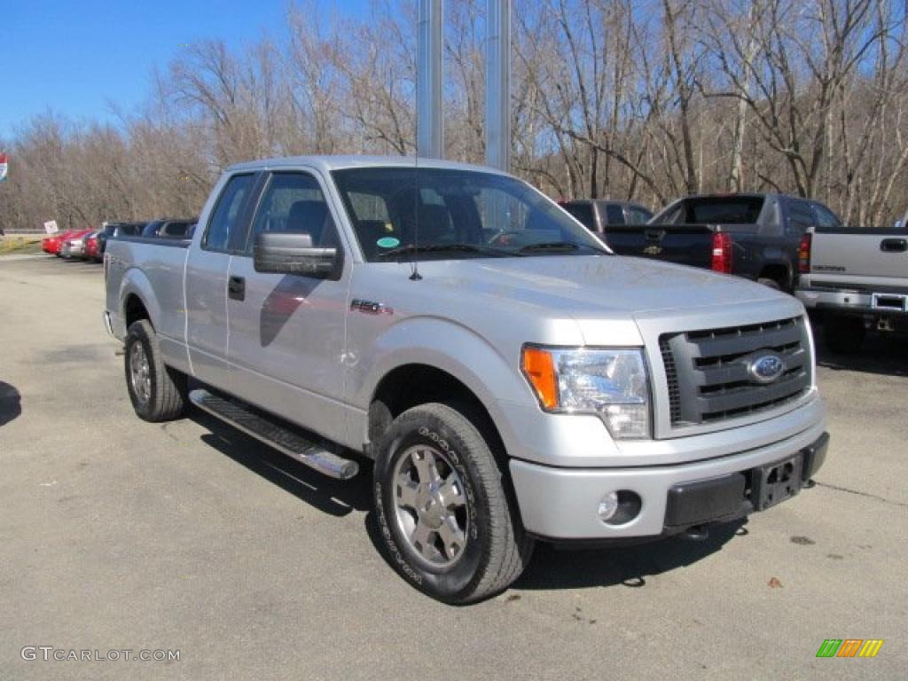 Brilliant Silver Metallic 2009 Ford F150 STX SuperCab 4x4 Exterior Photo #46078383