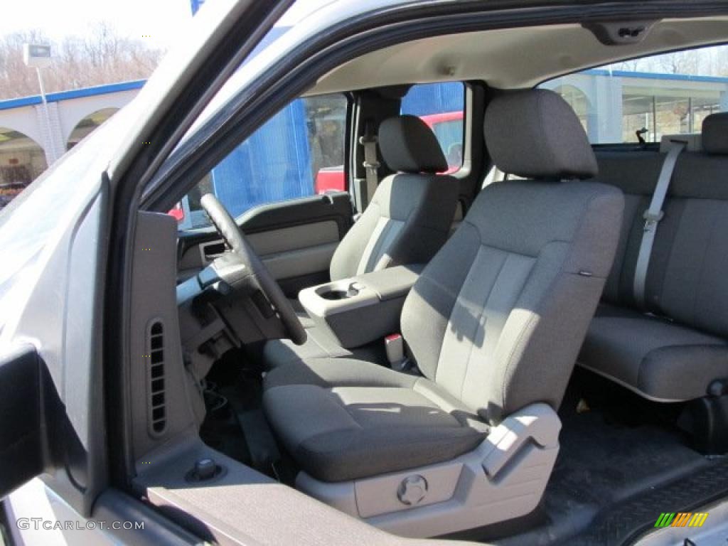 Stone/Medium Stone Interior 2009 Ford F150 STX SuperCab 4x4 Photo #46078398