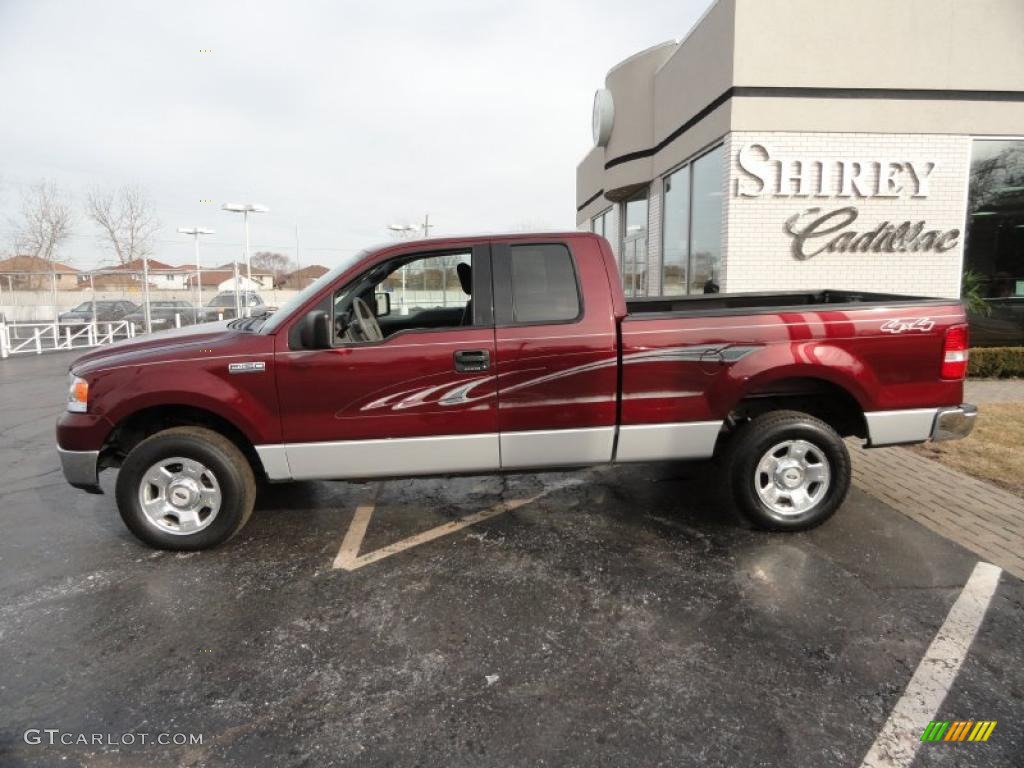 2004 F150 XLT SuperCab 4x4 - Dark Toreador Red Metallic / Medium Graphite photo #3