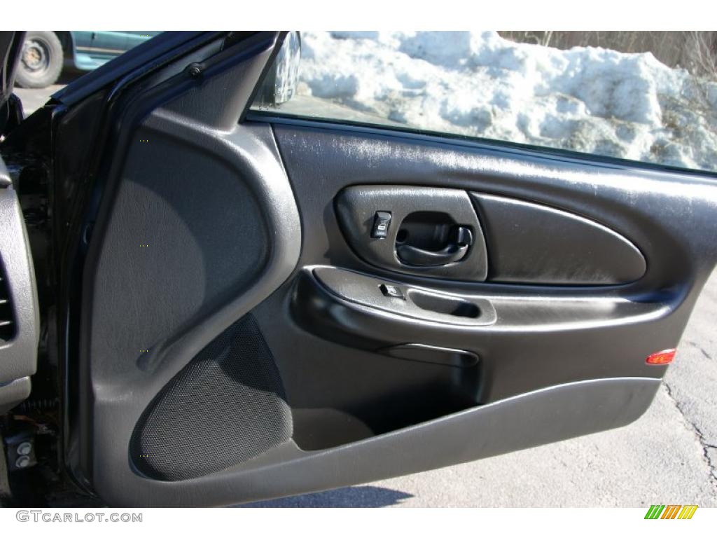 2005 Chevrolet Monte Carlo Supercharged SS Tony Stewart Signature Series Ebony Door Panel Photo #46080734