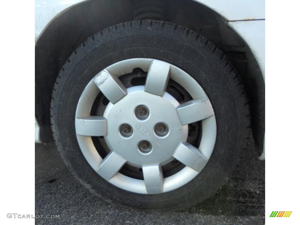 2002 Kia Rio Sedan Wheel Photo #46083000