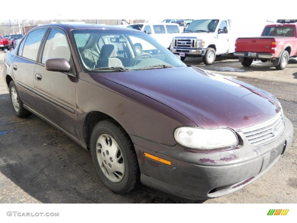 1999 Malibu Sedan - Dark Cherry Metallic / Medium Gray photo #2