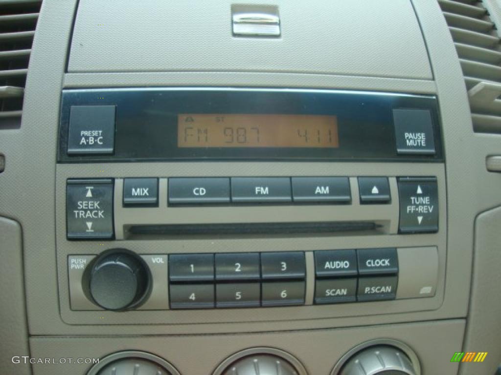 2006 Altima 2.5 S Special Edition - Polished Pewter Metallic / Blond photo #17