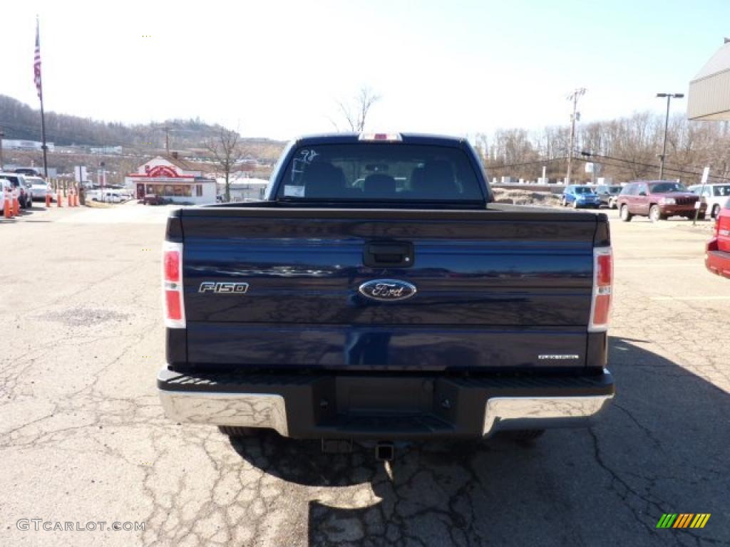 2011 F150 XLT SuperCab 4x4 - Dark Blue Pearl Metallic / Steel Gray photo #3