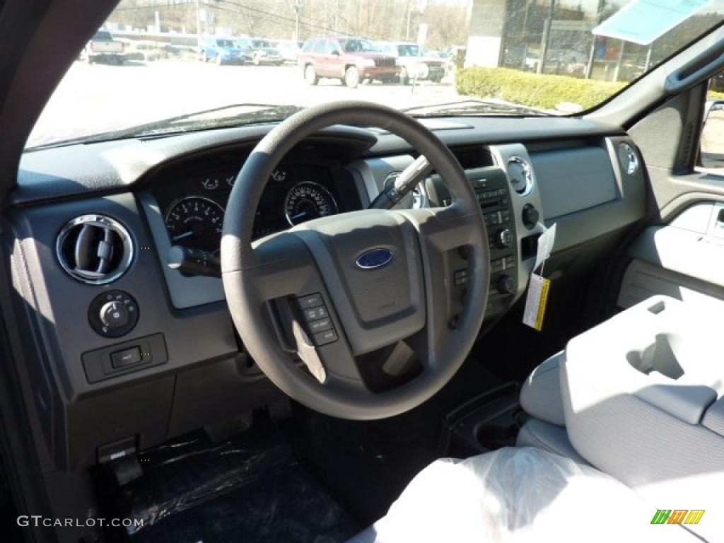 2011 F150 XLT SuperCab 4x4 - Dark Blue Pearl Metallic / Steel Gray photo #11