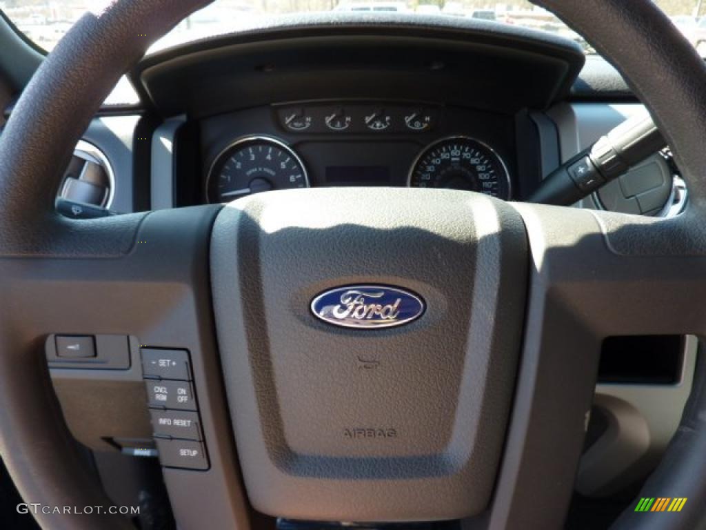 2011 F150 XLT SuperCab 4x4 - Dark Blue Pearl Metallic / Steel Gray photo #19