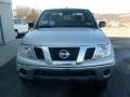 2011 Radiant Silver Metallic Nissan Frontier SV V6 King Cab 4x4  photo #11