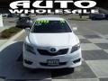 Super White - Camry SE Photo No. 2
