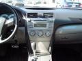 Super White - Camry SE Photo No. 8