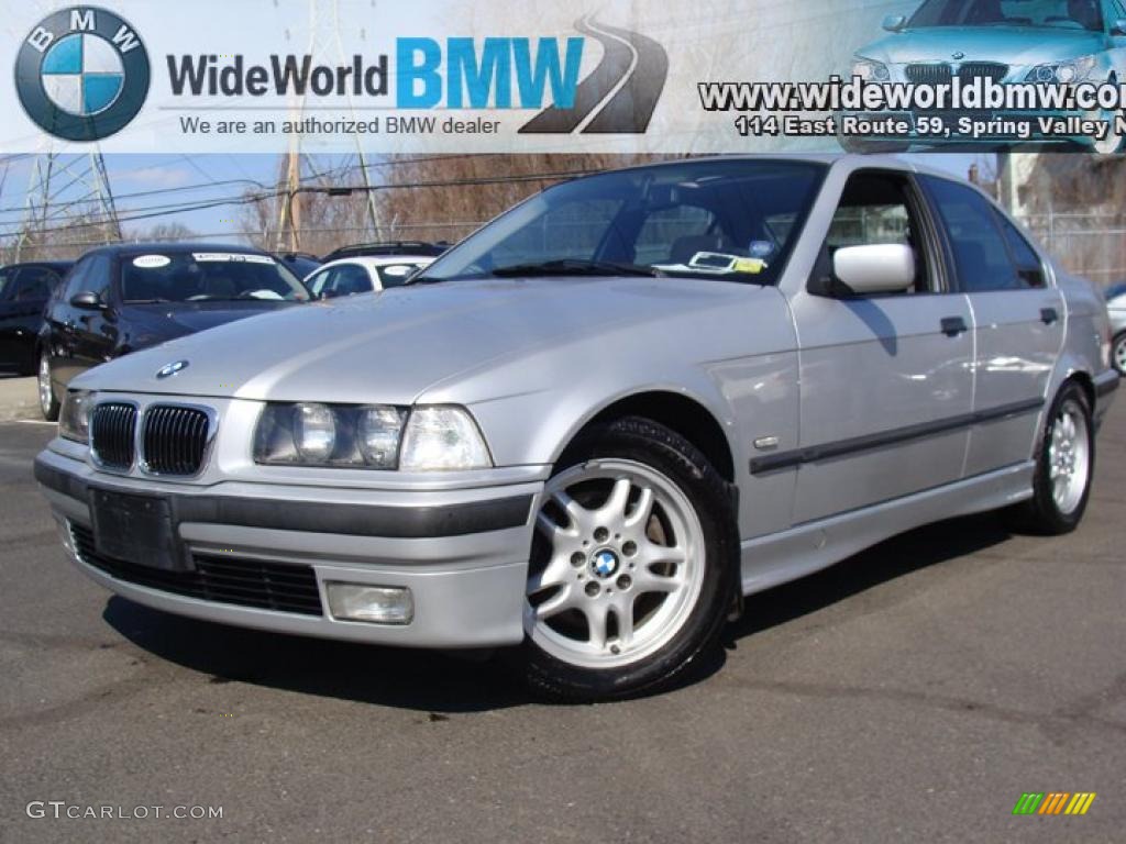 Arctic Silver Metallic BMW 3 Series