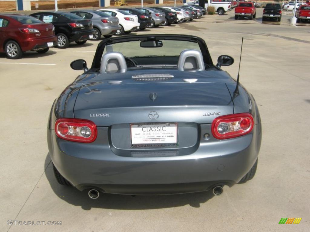 2011 MX-5 Miata Special Edition Hard Top Roadster - Dolphin Gray Mica / Limited Edition Gray photo #4