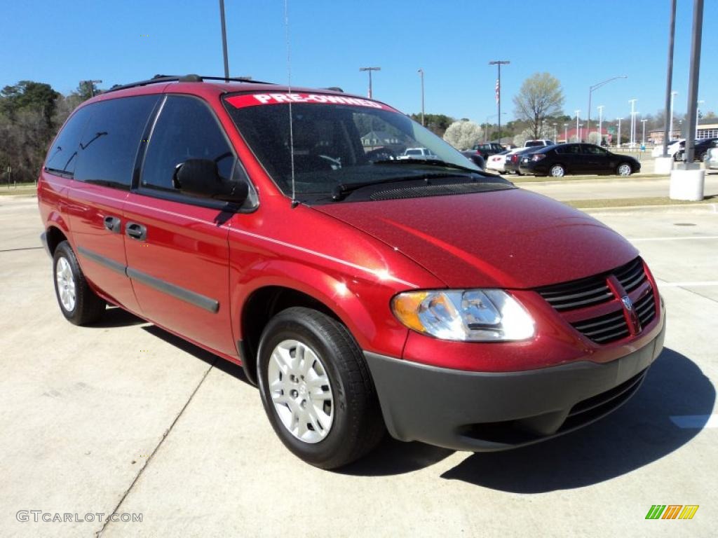 Inferno Red Crystal Pearl 2007 Dodge Caravan SE Exterior Photo #46096472