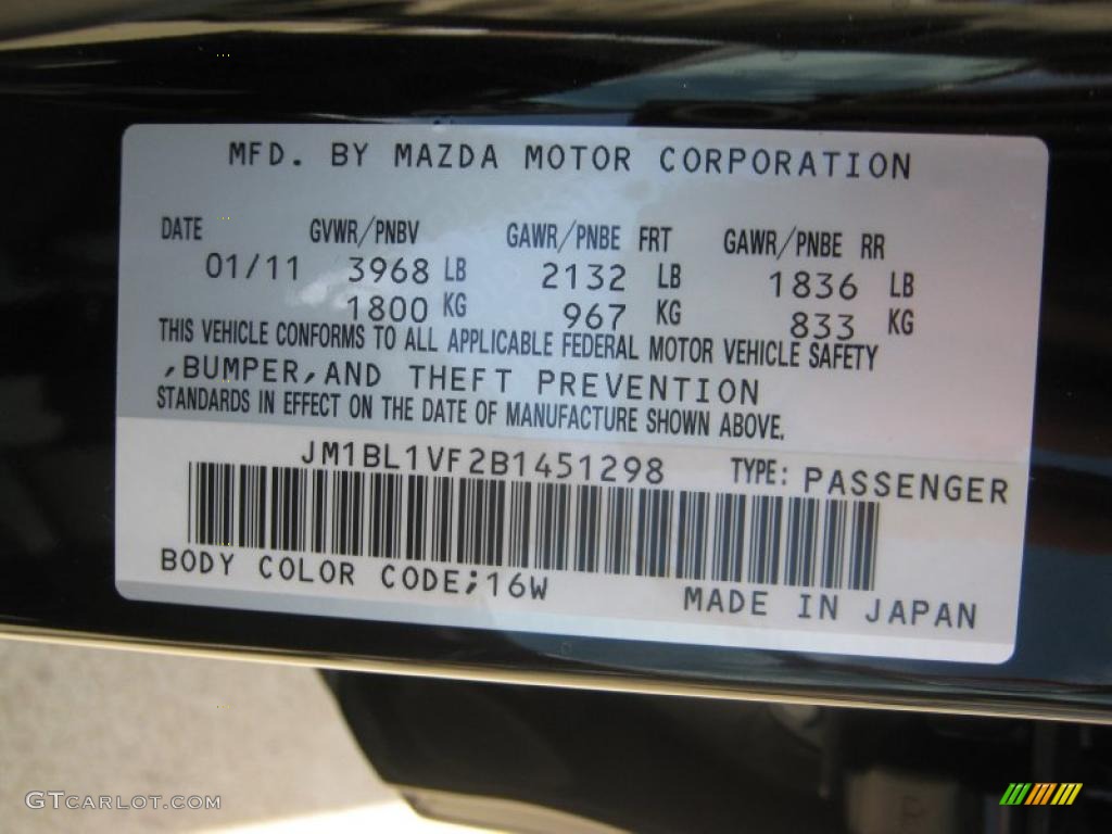2011 MAZDA3 i Touring 4 Door - Black Mica / Black photo #25