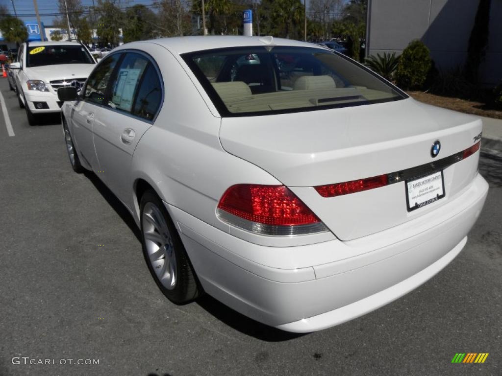 2003 7 Series 745i Sedan - Alpine White / Dark Beige/Beige III photo #16
