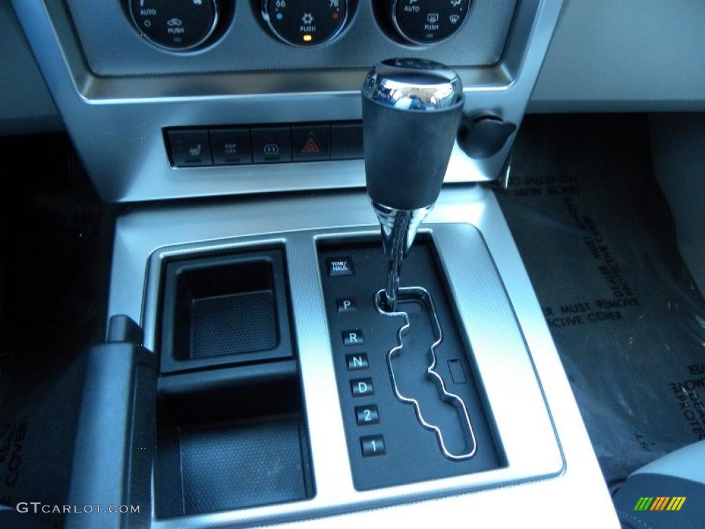 2008 Jeep Liberty Limited 4 Speed Automatic Transmission Photo #46098554