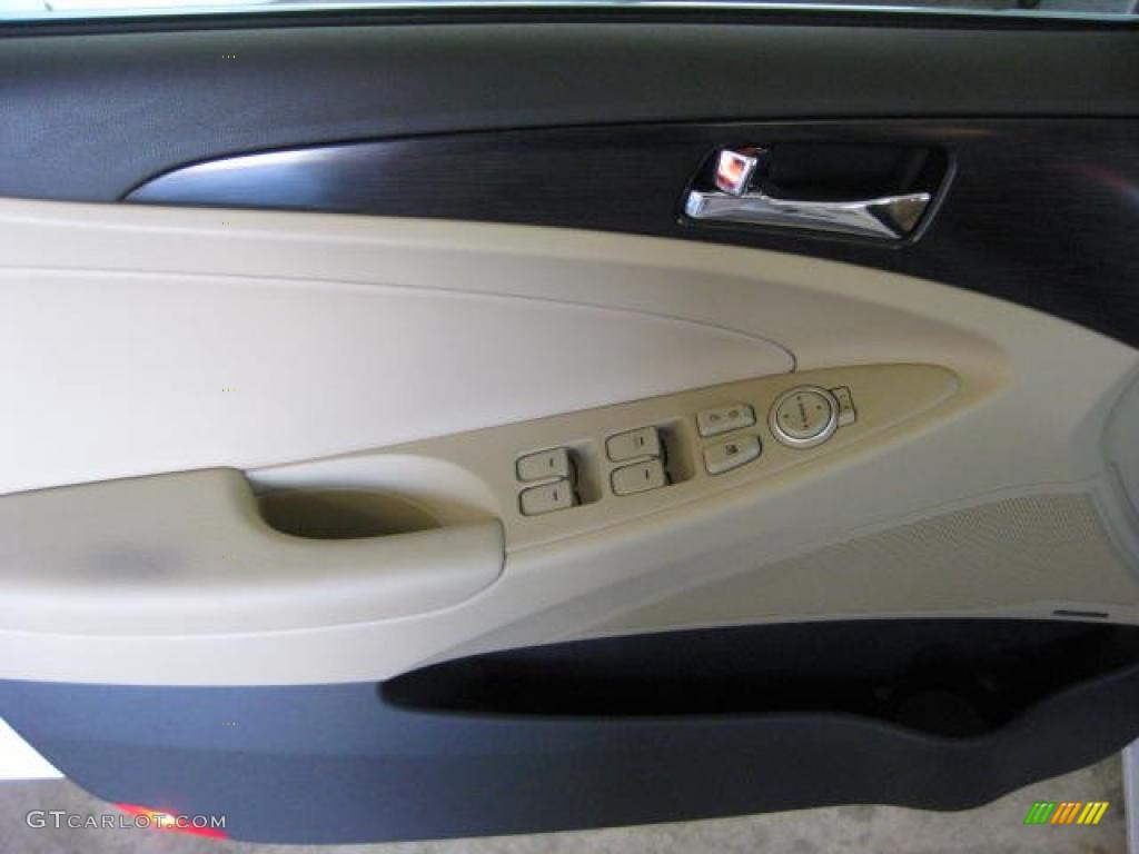 2011 Sonata Limited - Pearl White / Camel photo #15