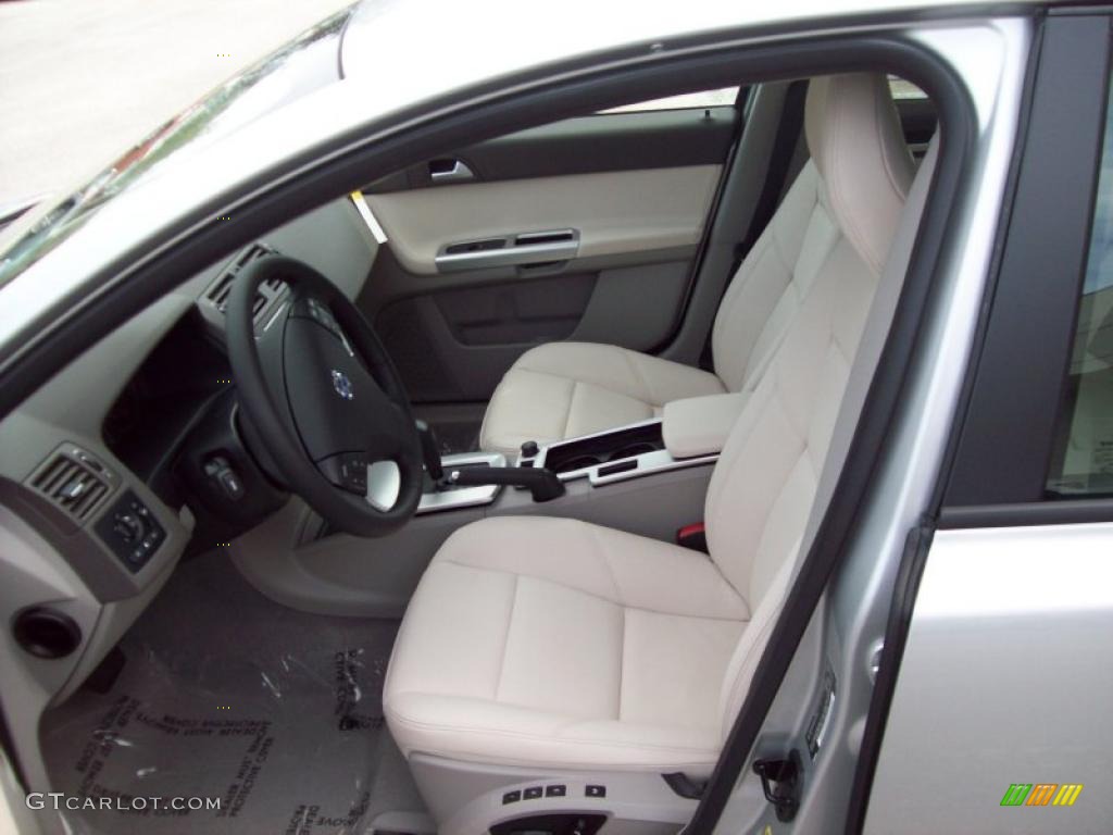 Umbra/Calcite Leather Interior 2011 Volvo V50 T5 Photo #46099979