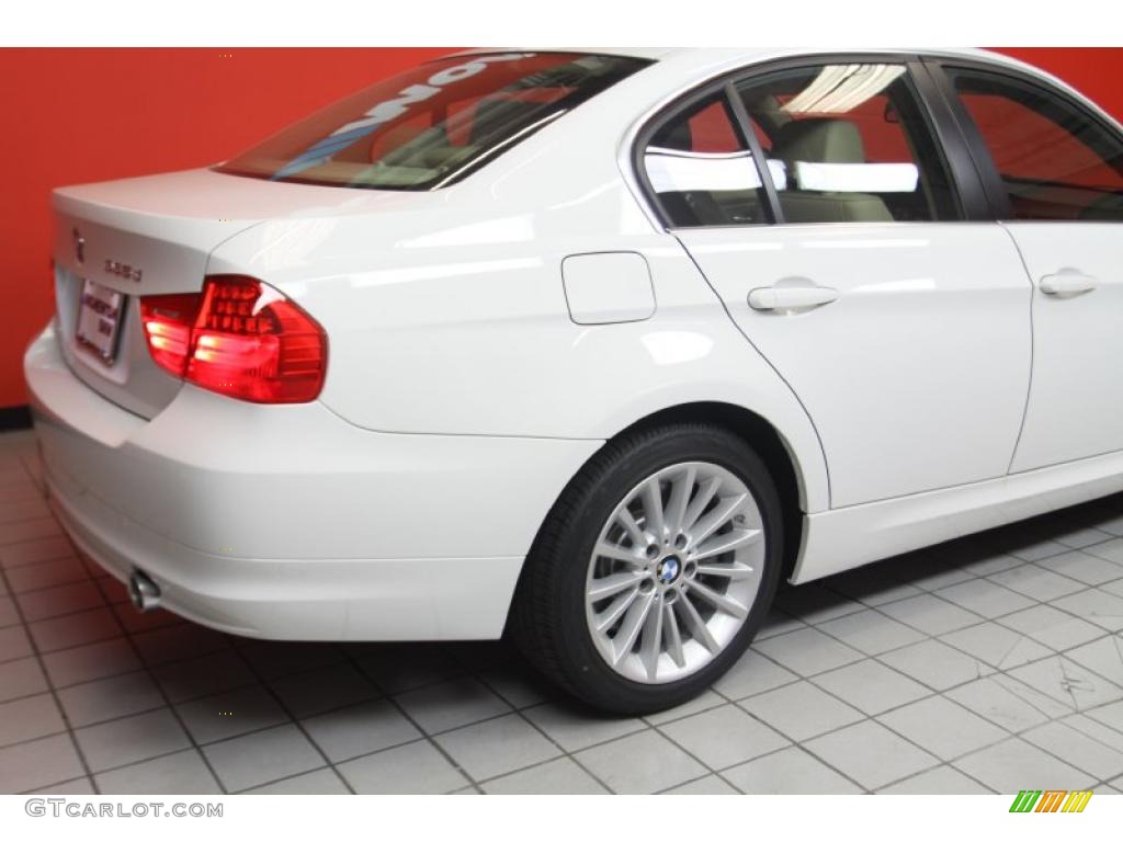 2011 3 Series 335d Sedan - Alpine White / Beige photo #12