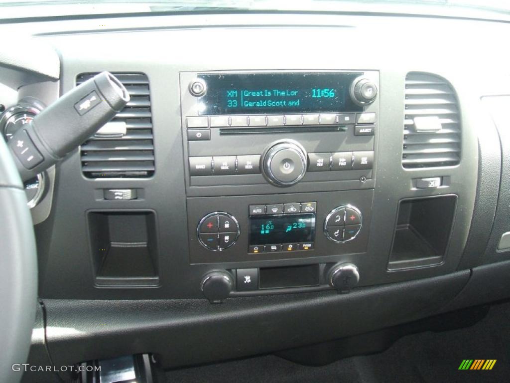 2011 Silverado 1500 LT Crew Cab - Sheer Silver Metallic / Ebony photo #7