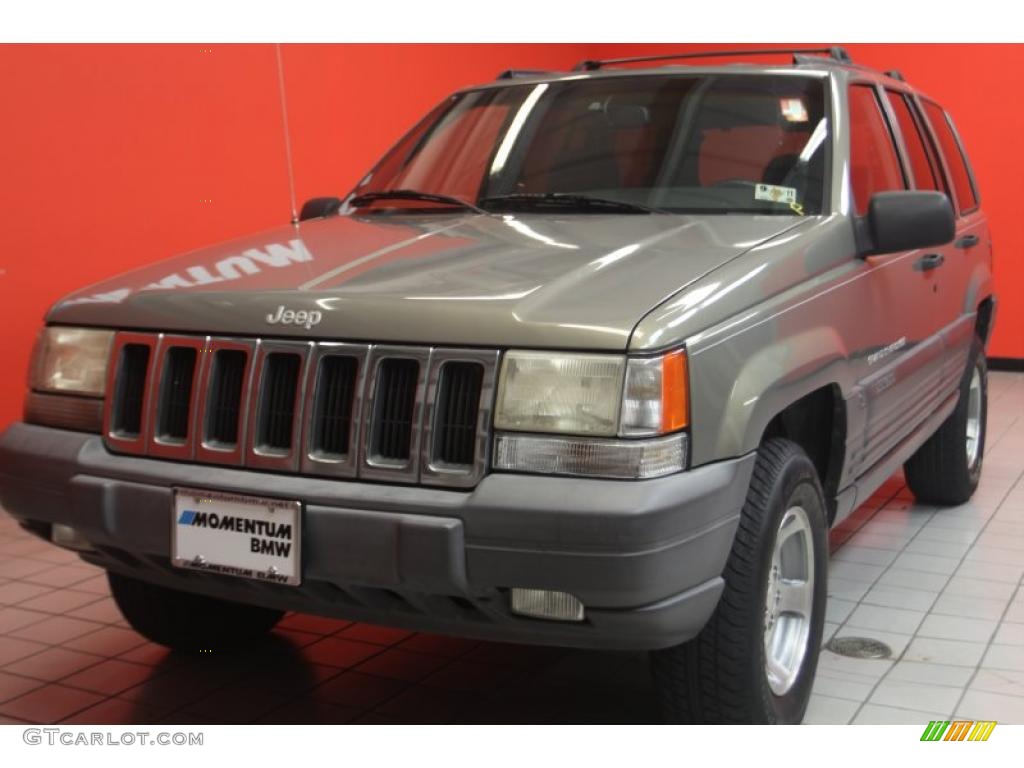 1997 Grand Cherokee Laredo - Char Gold Satin Glow / Agate Black photo #2