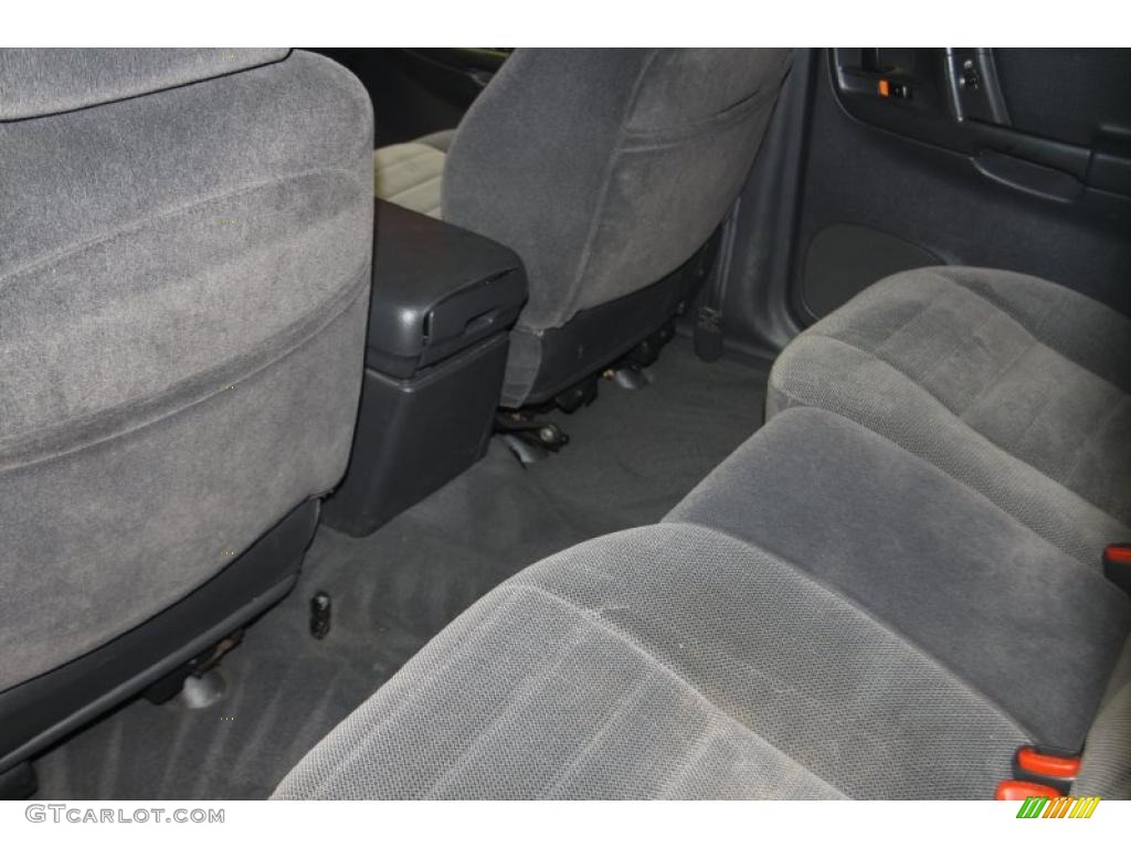 1997 Grand Cherokee Laredo - Char Gold Satin Glow / Agate Black photo #37