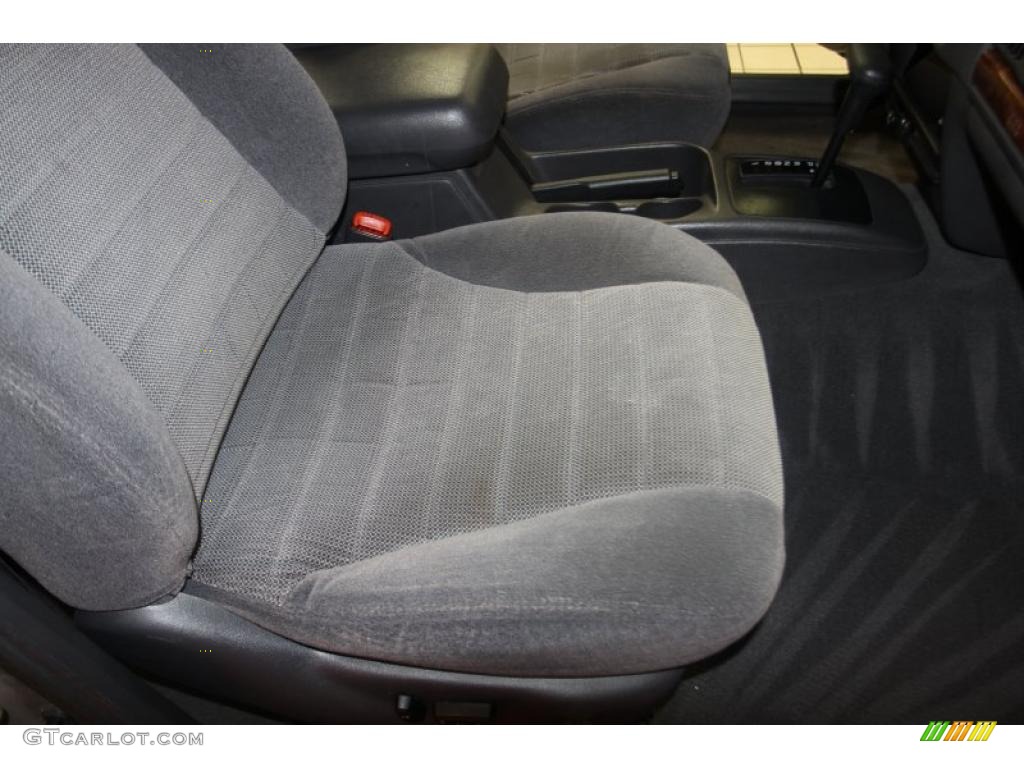 1997 Grand Cherokee Laredo - Char Gold Satin Glow / Agate Black photo #44