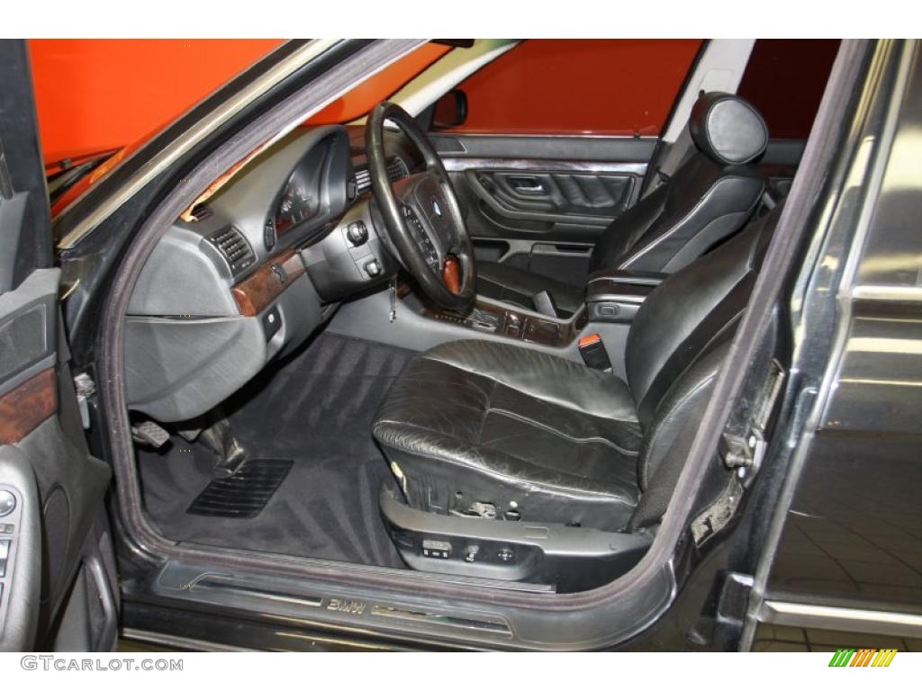 Black Interior 2001 BMW 7 Series 740i Sedan Photo #46106300