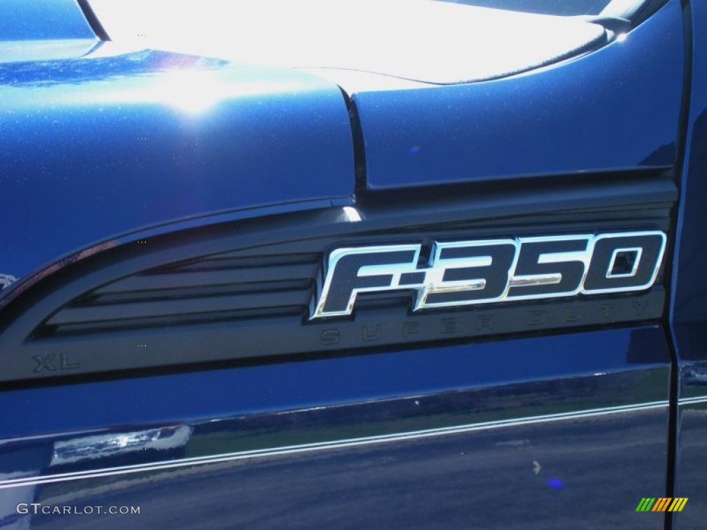 2011 F350 Super Duty XL Regular Cab 4x4 - Dark Blue Pearl / Steel photo #4