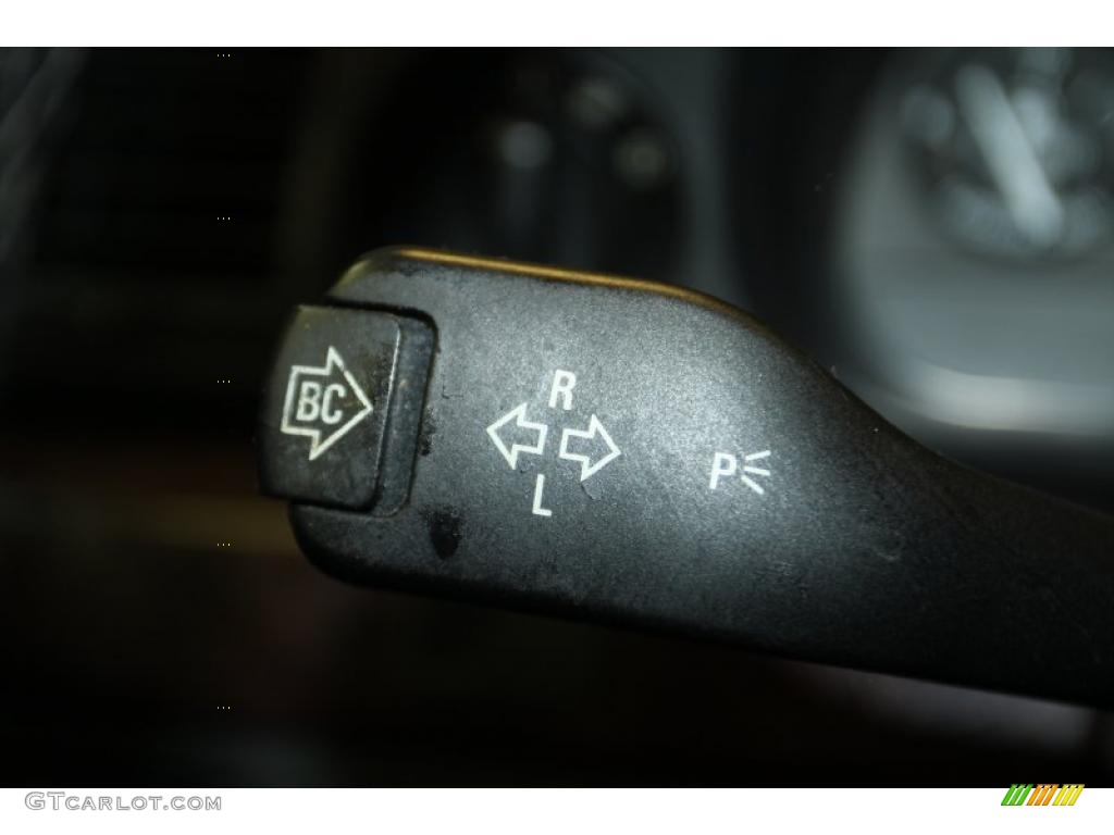 2001 BMW 7 Series 740i Sedan Controls Photo #46106798