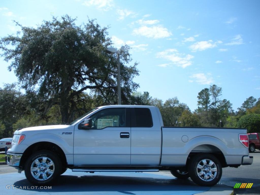 2011 F150 XLT SuperCab - Ingot Silver Metallic / Steel Gray photo #2