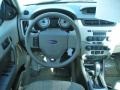 White Suede - Focus SE Sedan Photo No. 7