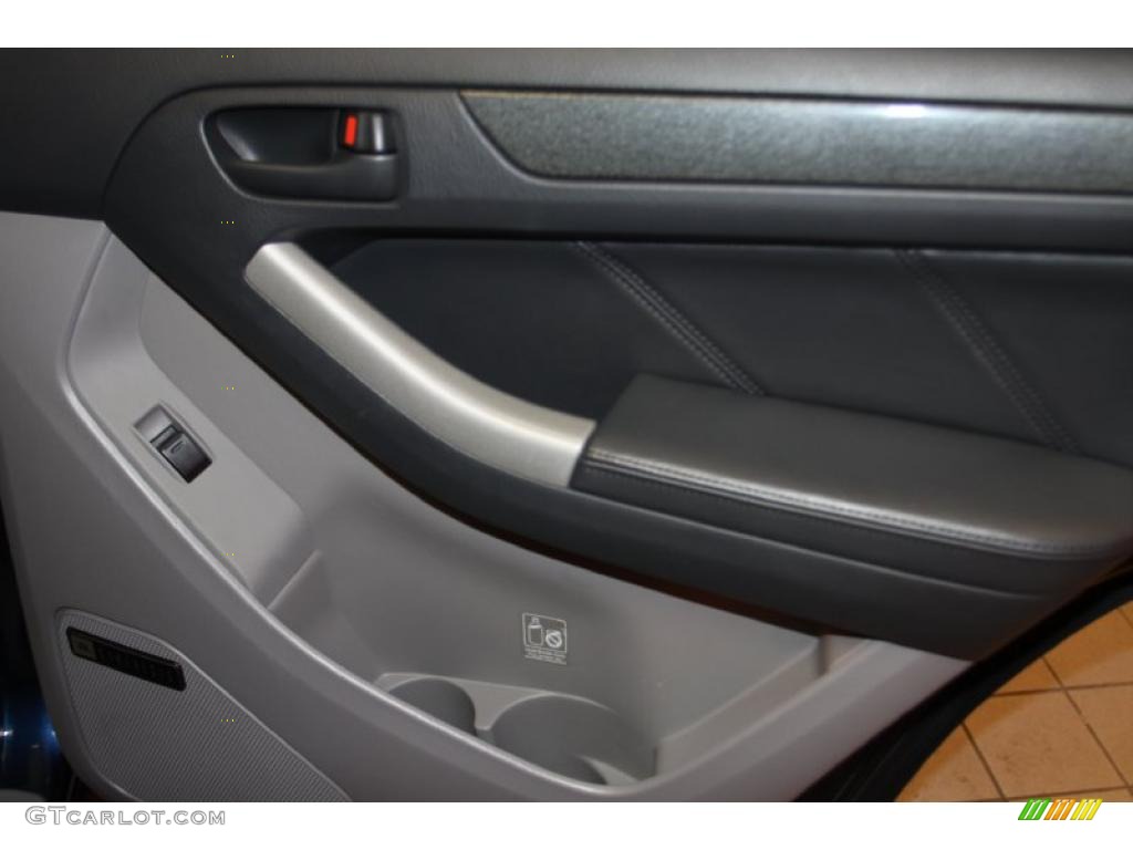 2004 4Runner Limited - Stratosphere Mica / Stone photo #43
