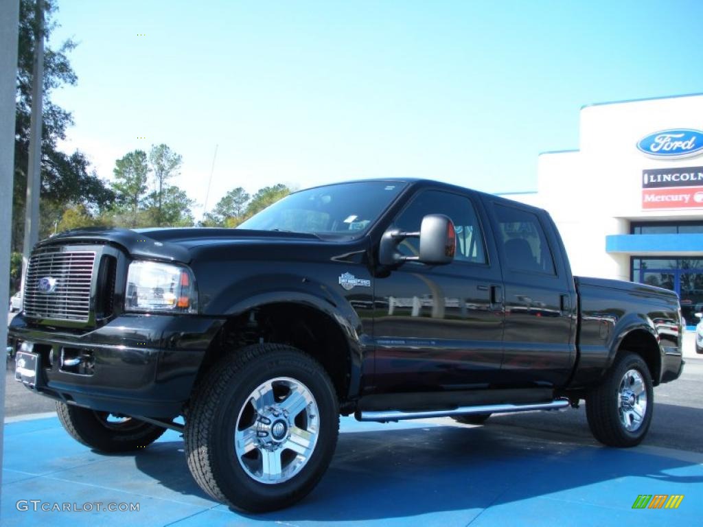 2005 F250 Super Duty Harley Davidson Crew Cab 4x4 - Black / Black photo #1