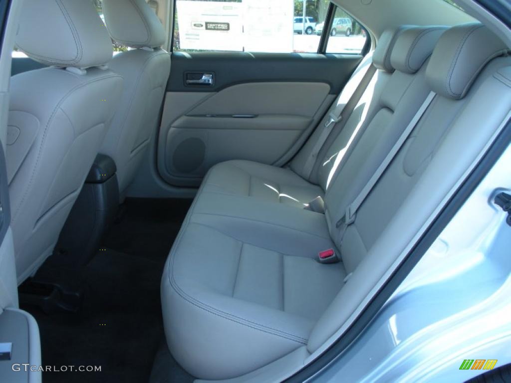 2010 Fusion SEL V6 - Brilliant Silver Metallic / Medium Light Stone photo #15