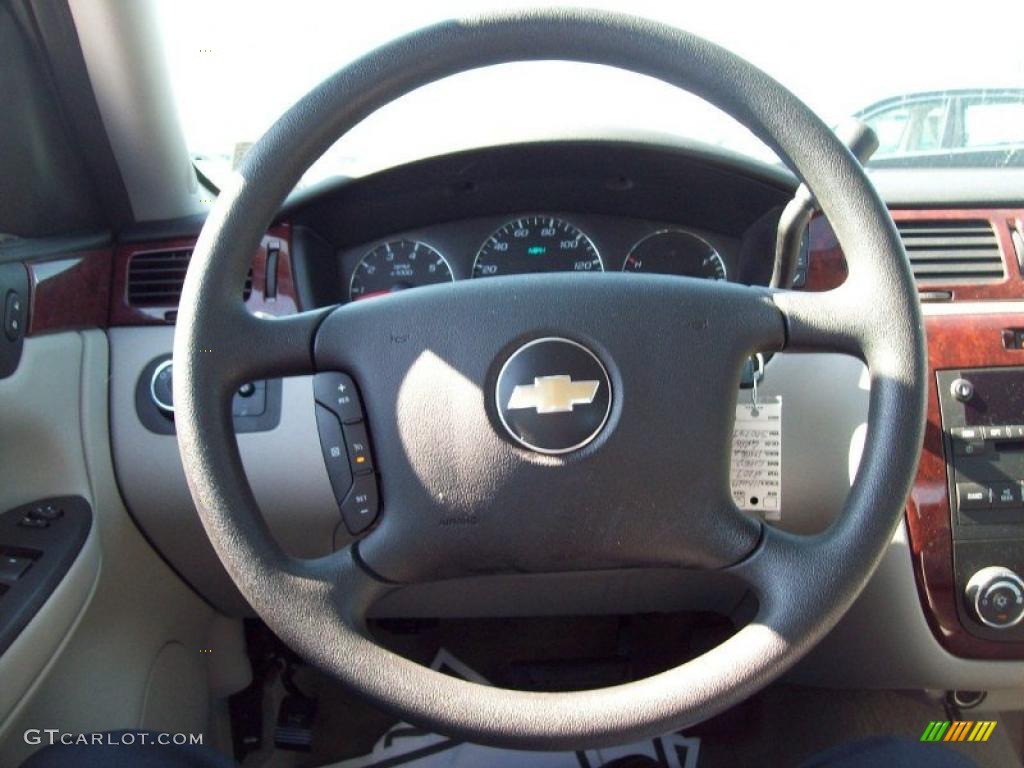 2007 Chevrolet Impala LT Gray Steering Wheel Photo #46108817