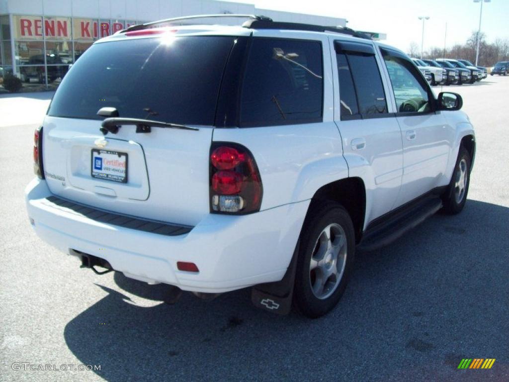 2008 TrailBlazer LT 4x4 - Summit White / Light Gray photo #12