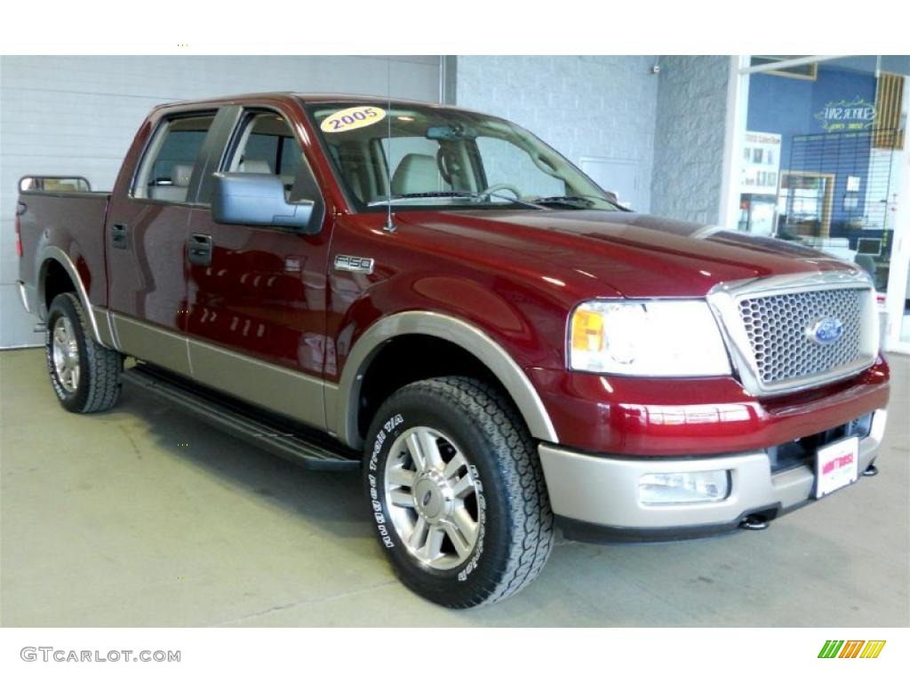2005 F150 Lariat SuperCrew 4x4 - Dark Toreador Red Metallic / Tan photo #2