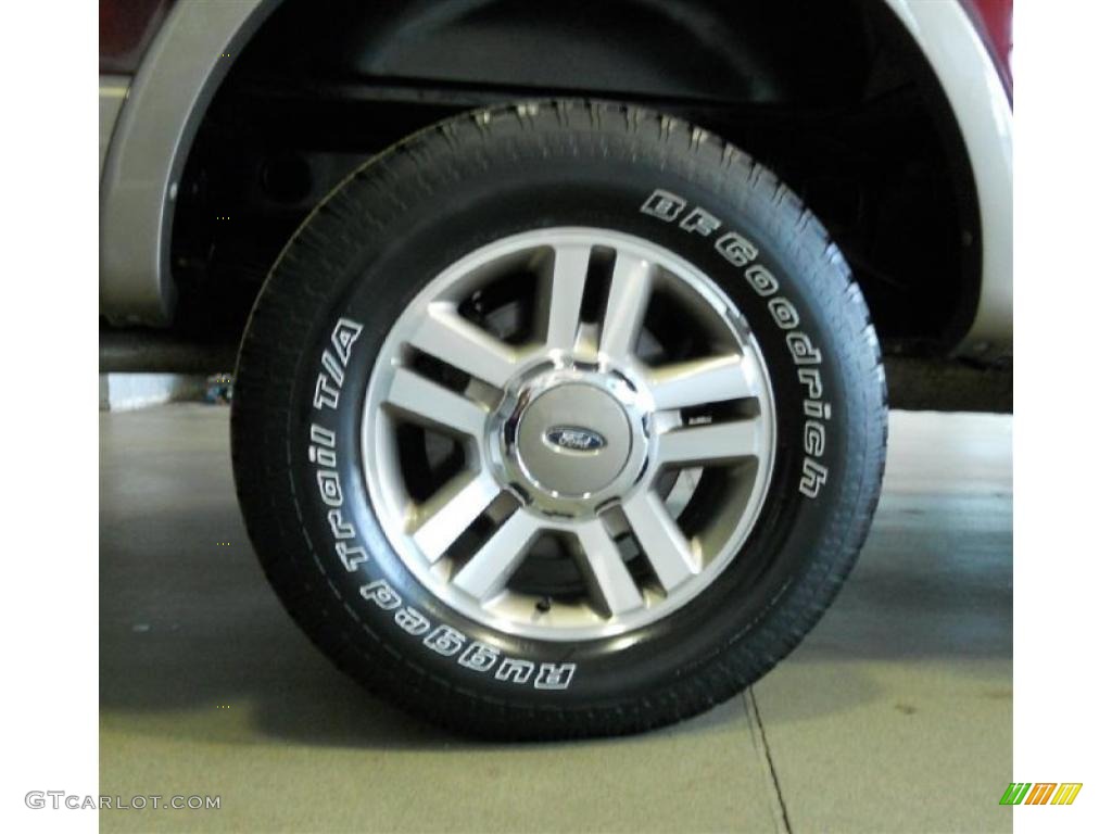 2005 F150 Lariat SuperCrew 4x4 - Dark Toreador Red Metallic / Tan photo #35