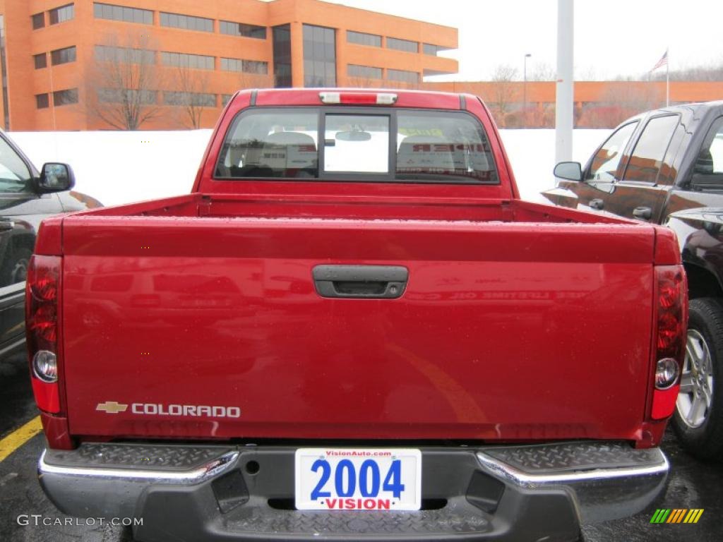2004 Colorado Extended Cab 4x4 - Dark Cherry Red Metallic / Medium Dark Pewter photo #6