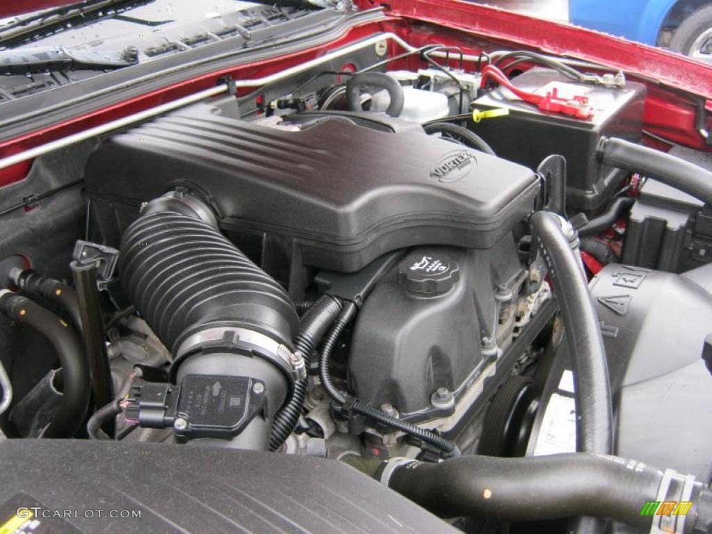 2004 Chevrolet Colorado Extended Cab 4x4 2.8 Liter DOHC 16V Vortec 4 Cylinder Engine Photo #46113512