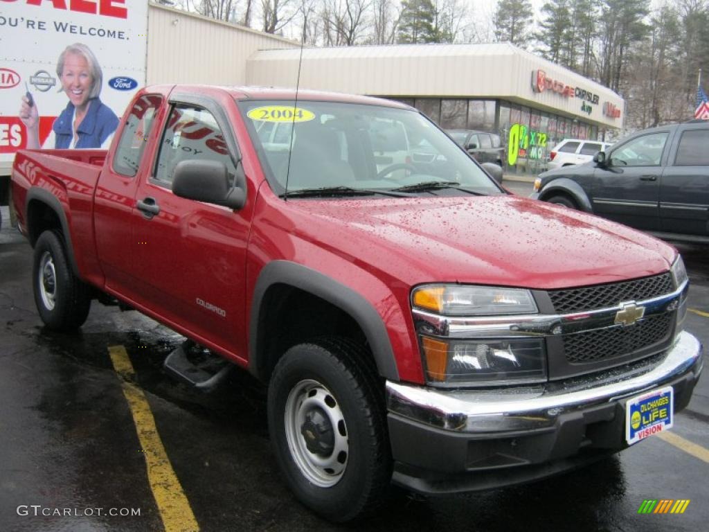 2004 Colorado Extended Cab 4x4 - Dark Cherry Red Metallic / Medium Dark Pewter photo #12