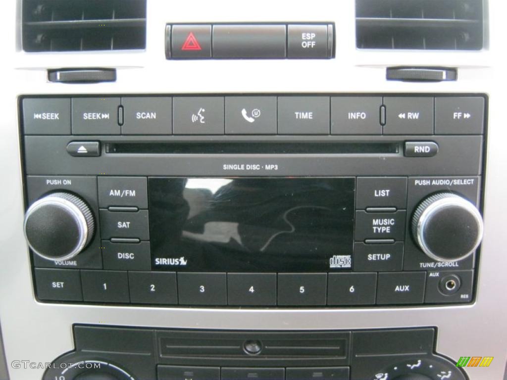 2008 Chrysler 300 Limited Controls Photo #46114601