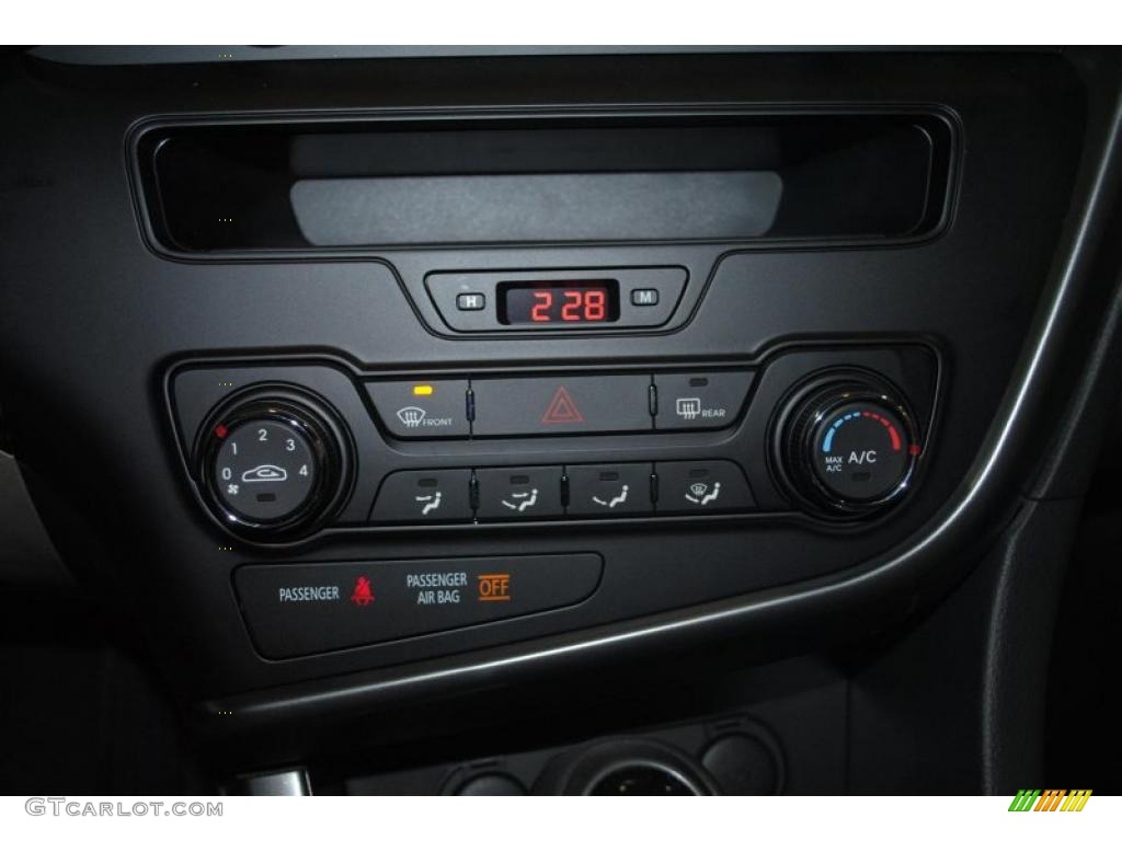 2011 Kia Optima LX Controls Photo #46114646