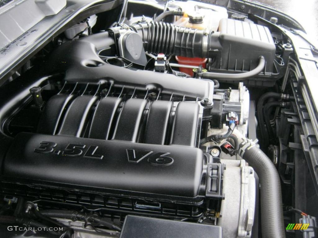 2008 Chrysler 300 Limited 3.5 Liter SOHC 24-Valve V6 Engine Photo #46114700