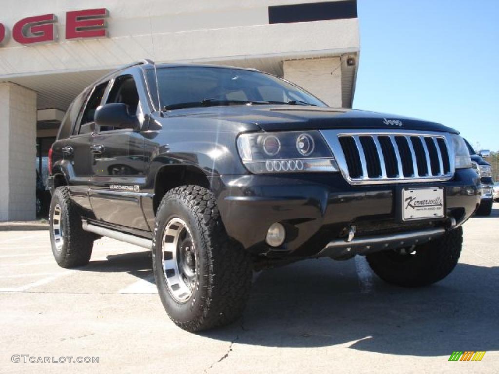 Brillant Black Crystal Pearl Jeep Grand Cherokee