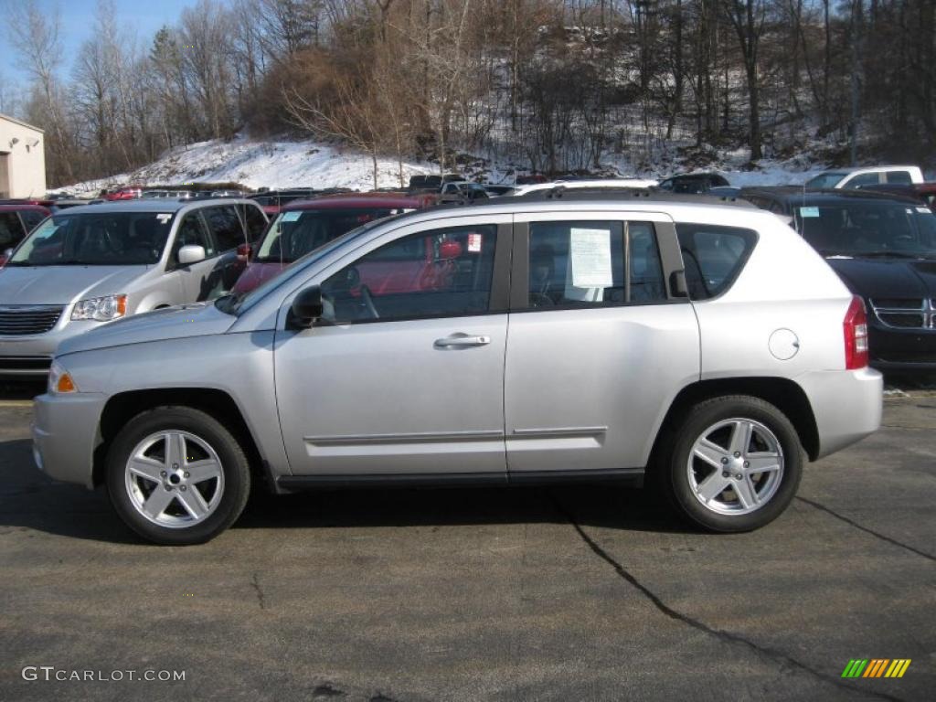 Bright Silver Metallic 2010 Jeep Compass Sport 4x4 Exterior Photo #46116431