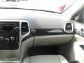 2011 Brilliant Black Crystal Pearl Jeep Grand Cherokee Laredo 4x4  photo #20