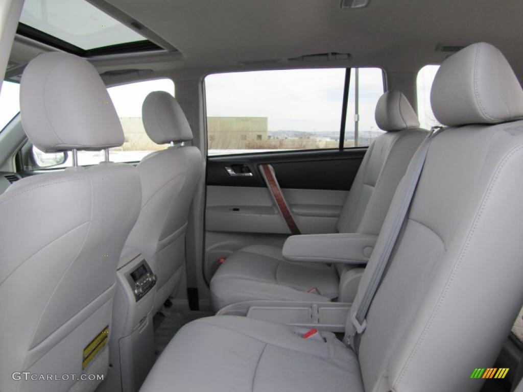 2009 Highlander Limited 4WD - Blizzard White Pearl / Sand Beige photo #10