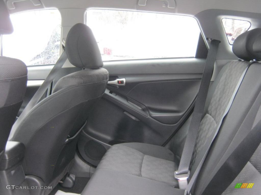 Ebony Interior 2010 Pontiac Vibe 2.4L Photo #46117037