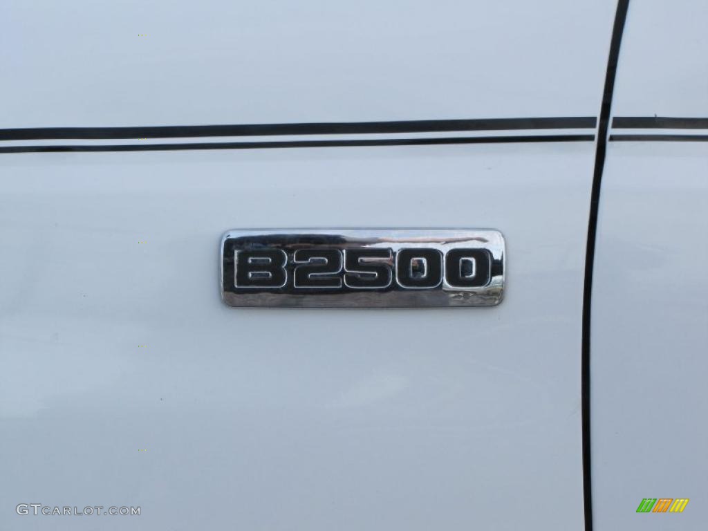 1998 Mazda B-Series Truck B2500 SX Regular Cab Marks and Logos Photo #46118606
